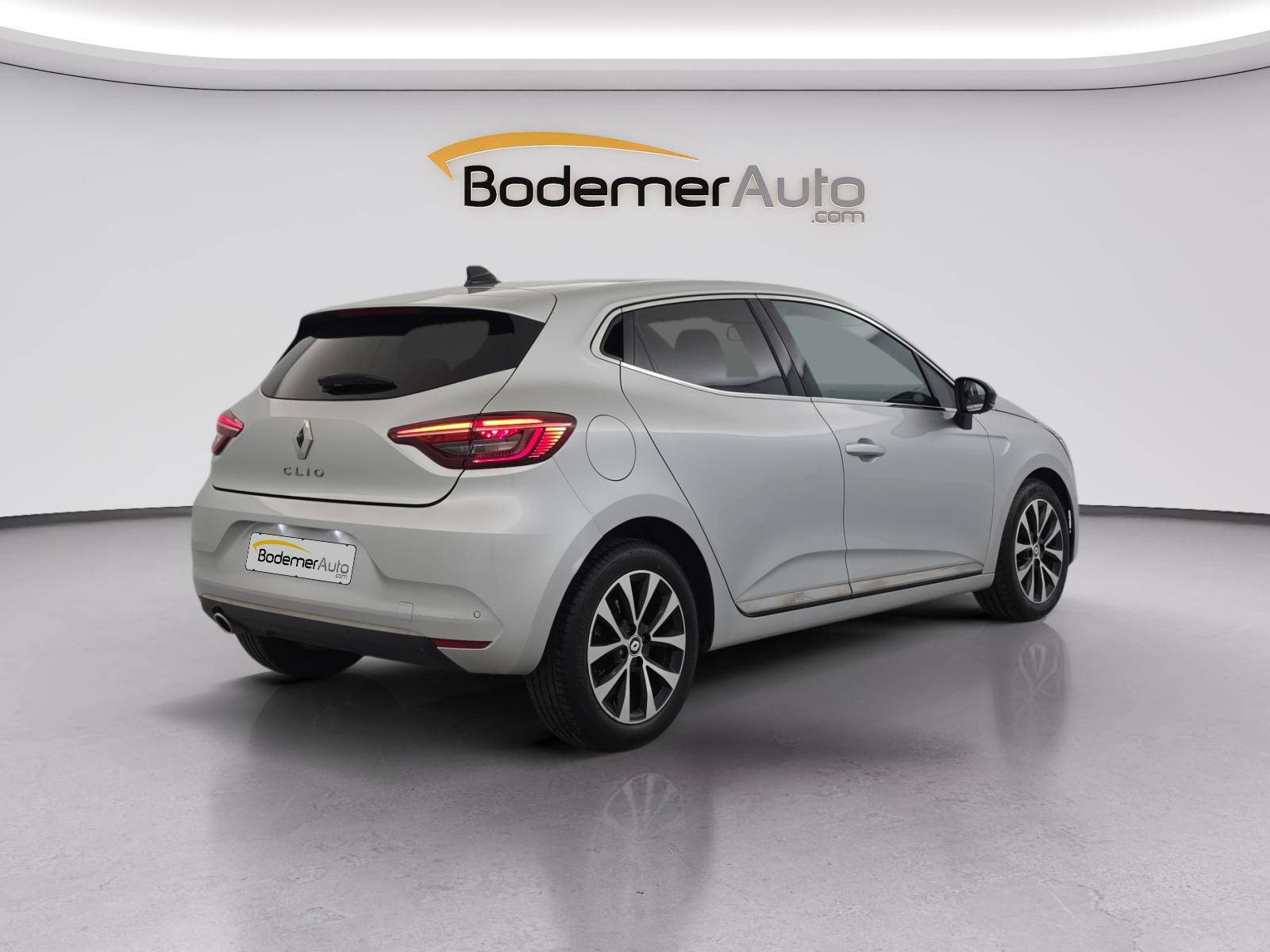 Vente en ligne Renault Clio 5 Clio TCe 90 au prix de 14 490 €