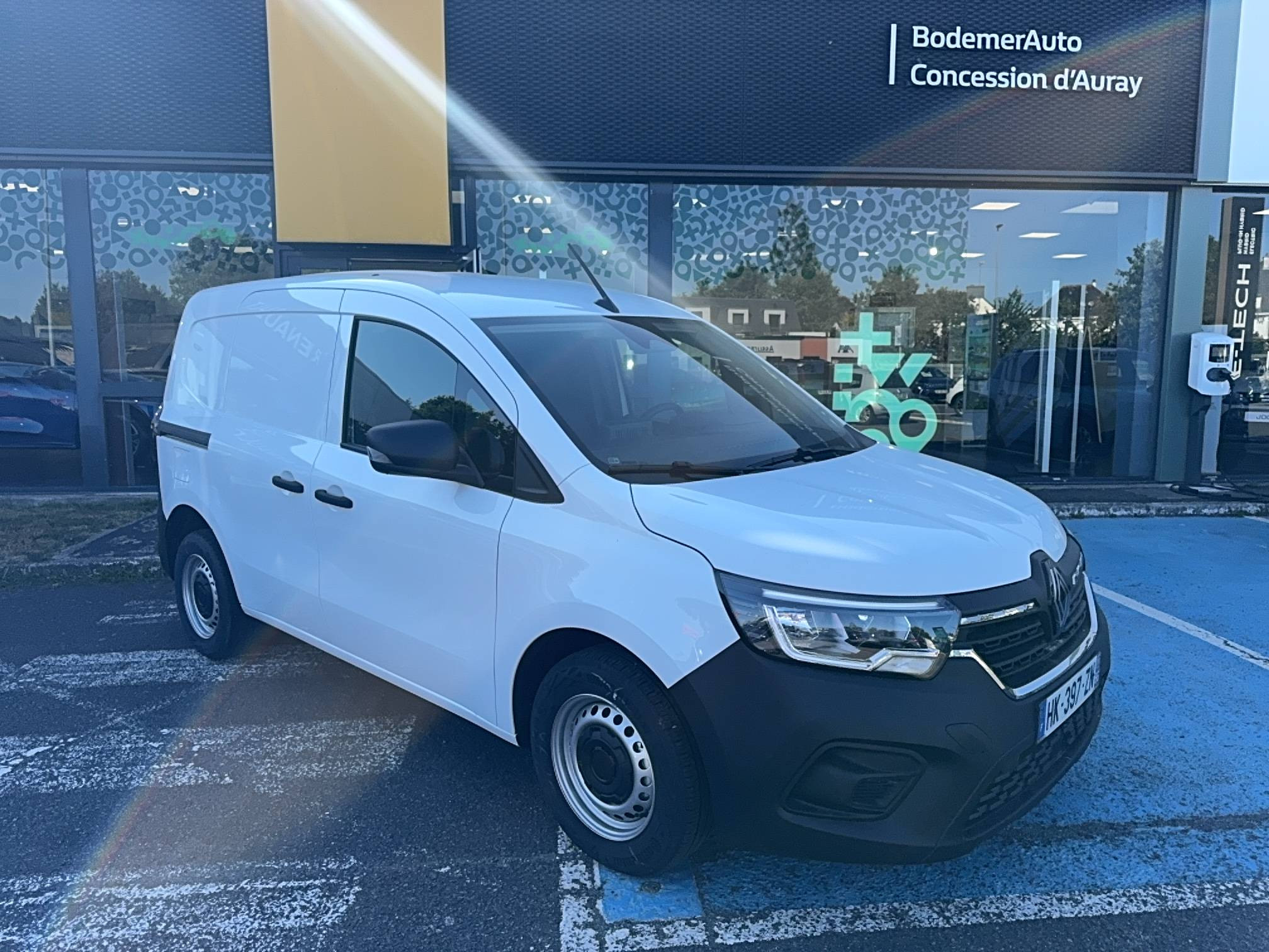 Renault Kangoo Van  FG TOLE DCI 95 L1 AUTO occasion de 2026 en vente à Auray