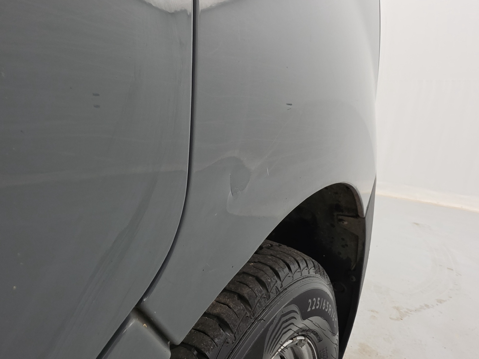 Vente en ligne Renault Master Benne MASTER BS TRAC F3500 L2 DCI 135 au prix de 24 990 €