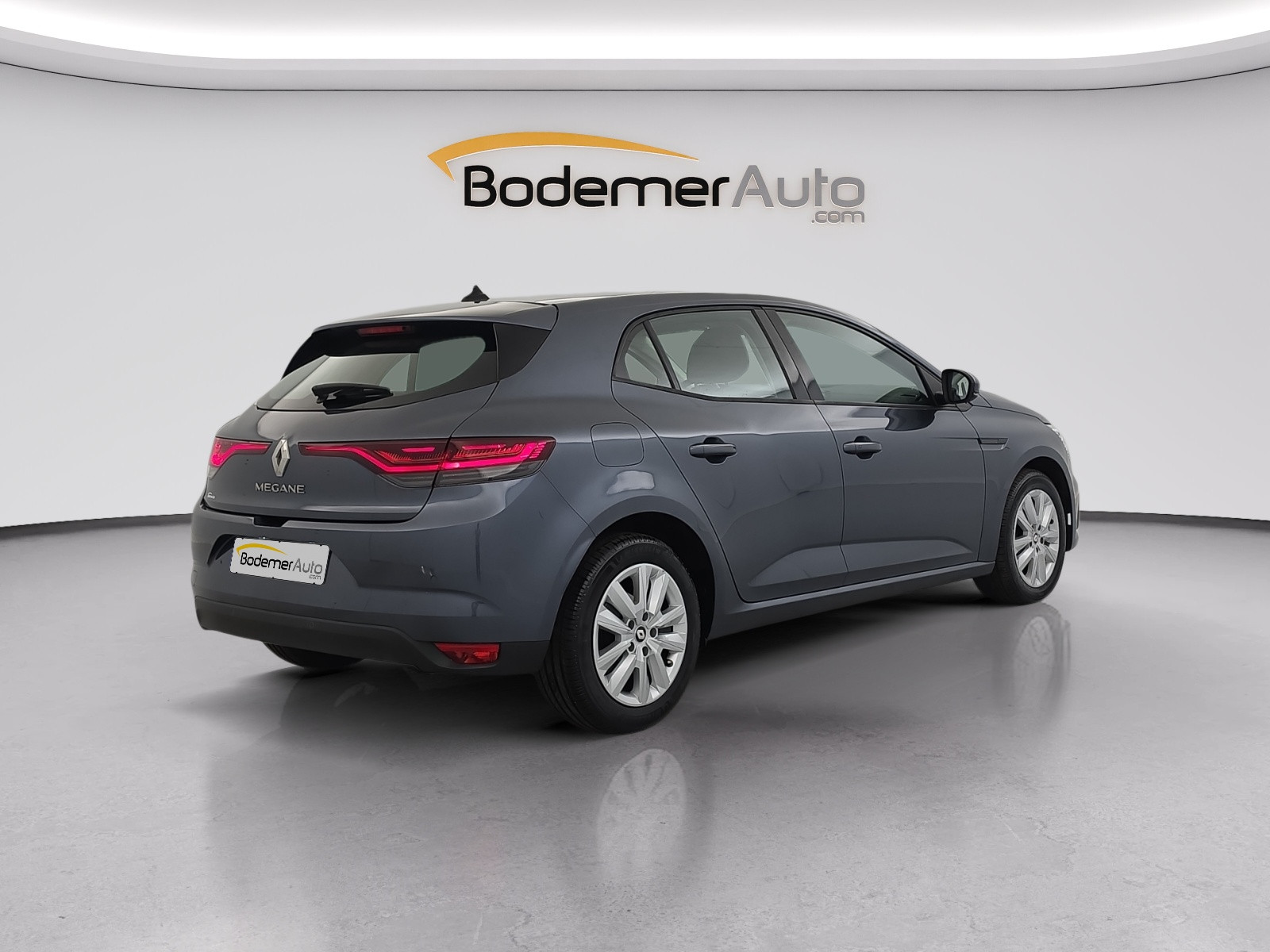 Vente en ligne Renault Megane 4 Mégane IV Berline Blue dCi 115 - 21N au prix de 15 490 €