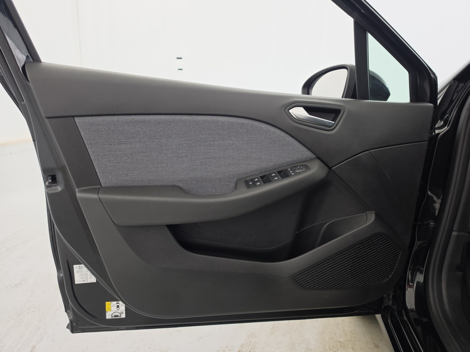 Vente en ligne Renault Clio 5 Clio E-Tech full hybrid 145 ch GSR2 au prix de 19 990 €