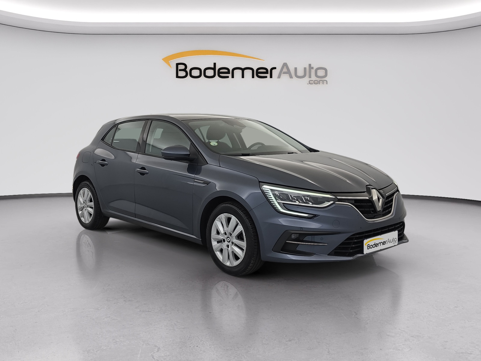 Vente en ligne Renault Megane 4 Mégane IV Berline Blue dCi 115 - 21N au prix de 15 490 €