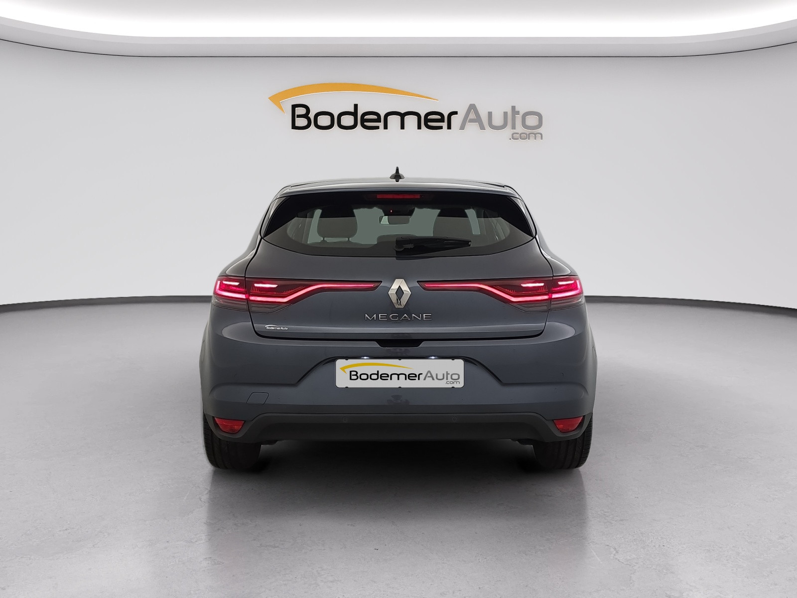 Vente en ligne Renault Megane 4 Mégane IV Berline Blue dCi 115 - 21N au prix de 15 490 €