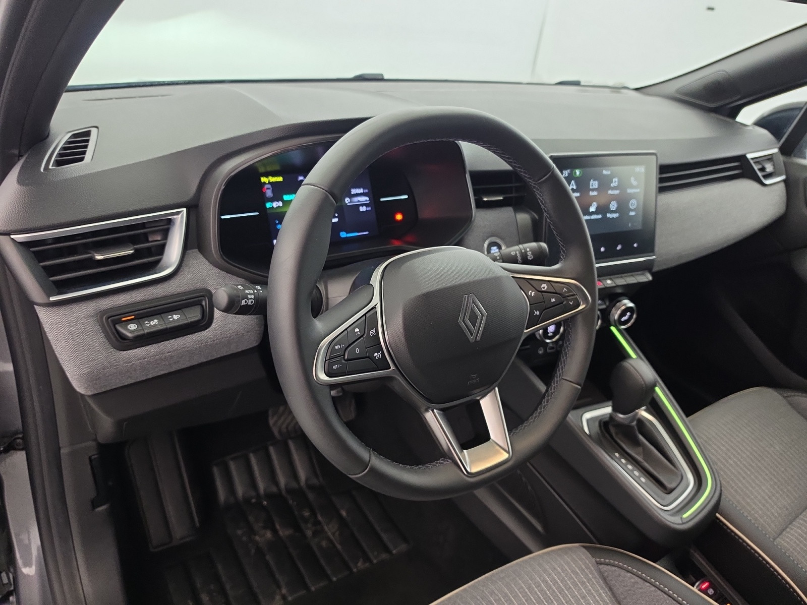 Vente en ligne Renault Clio 5 Clio E-Tech full hybrid 145 ch GSR2 au prix de 20 290 €