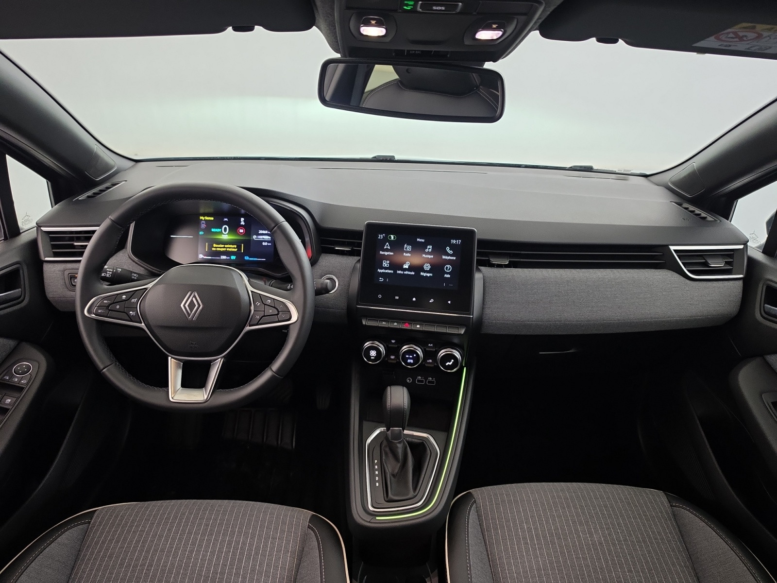 Vente en ligne Renault Clio 5 Clio E-Tech full hybrid 145 ch GSR2 au prix de 20 290 €