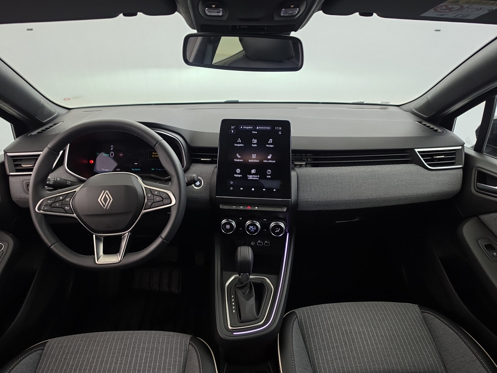 Vente en ligne Renault Clio 5 Clio E-Tech full hybrid 145 ch GSR2 au prix de 20 490 €