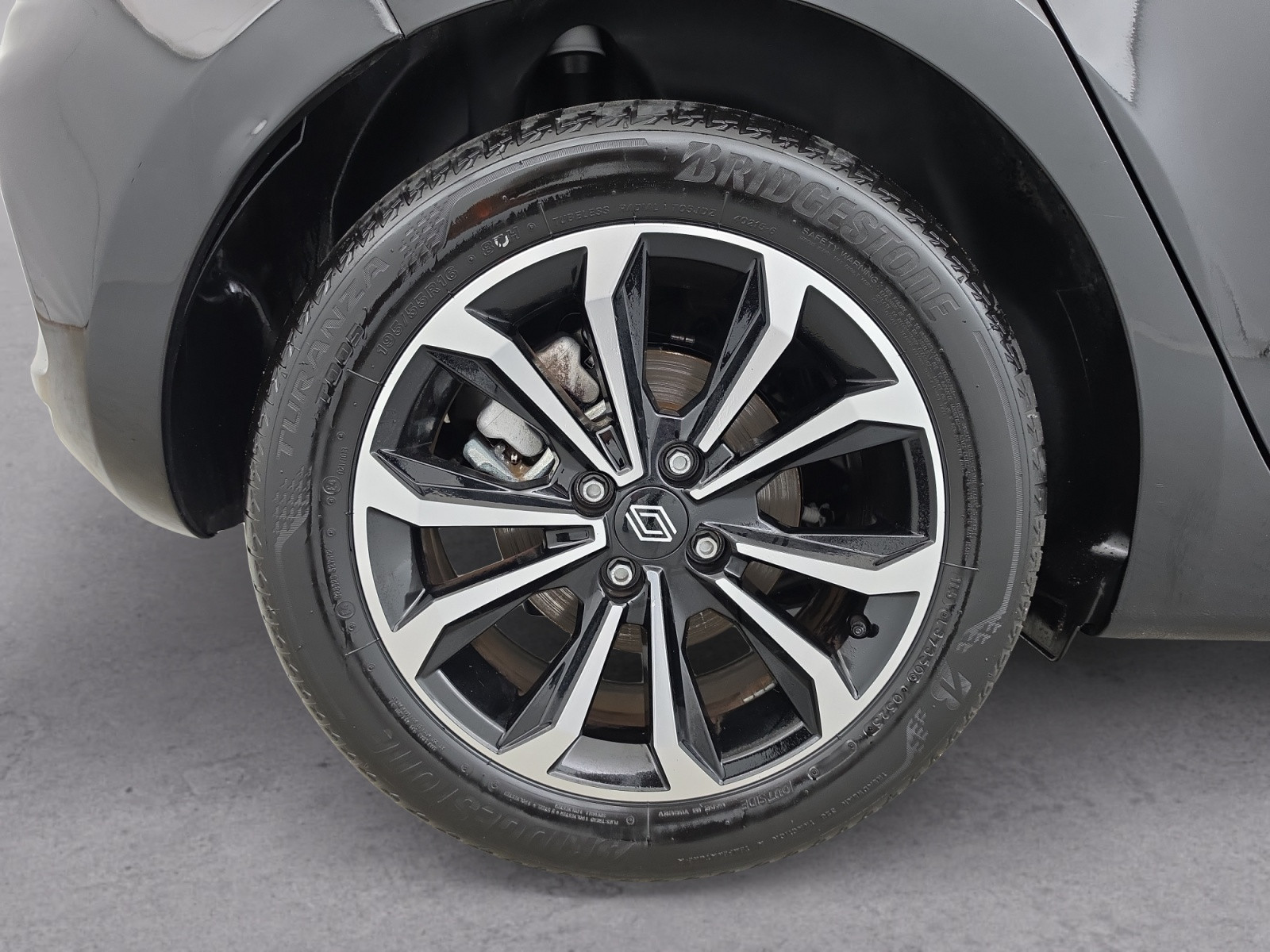 Vente en ligne Renault Clio 5 Clio E-Tech full hybrid 145 ch GSR2 au prix de 20 490 €