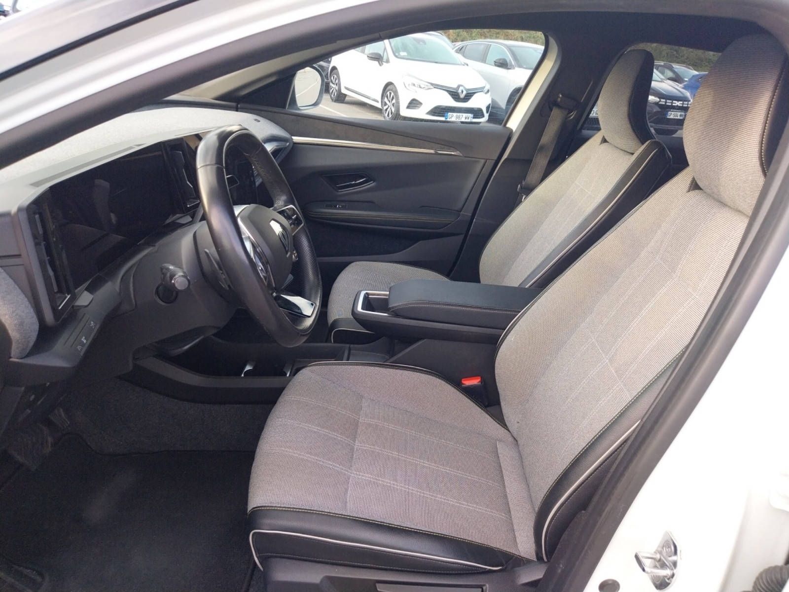 Vente en ligne Renault Megane E-Tech  EV60 220 ch super charge au prix de 23 690 €