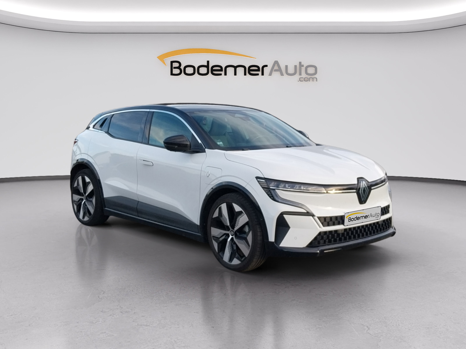 Vente en ligne Renault Megane E-Tech  EV60 220 ch super charge au prix de 23 690 €