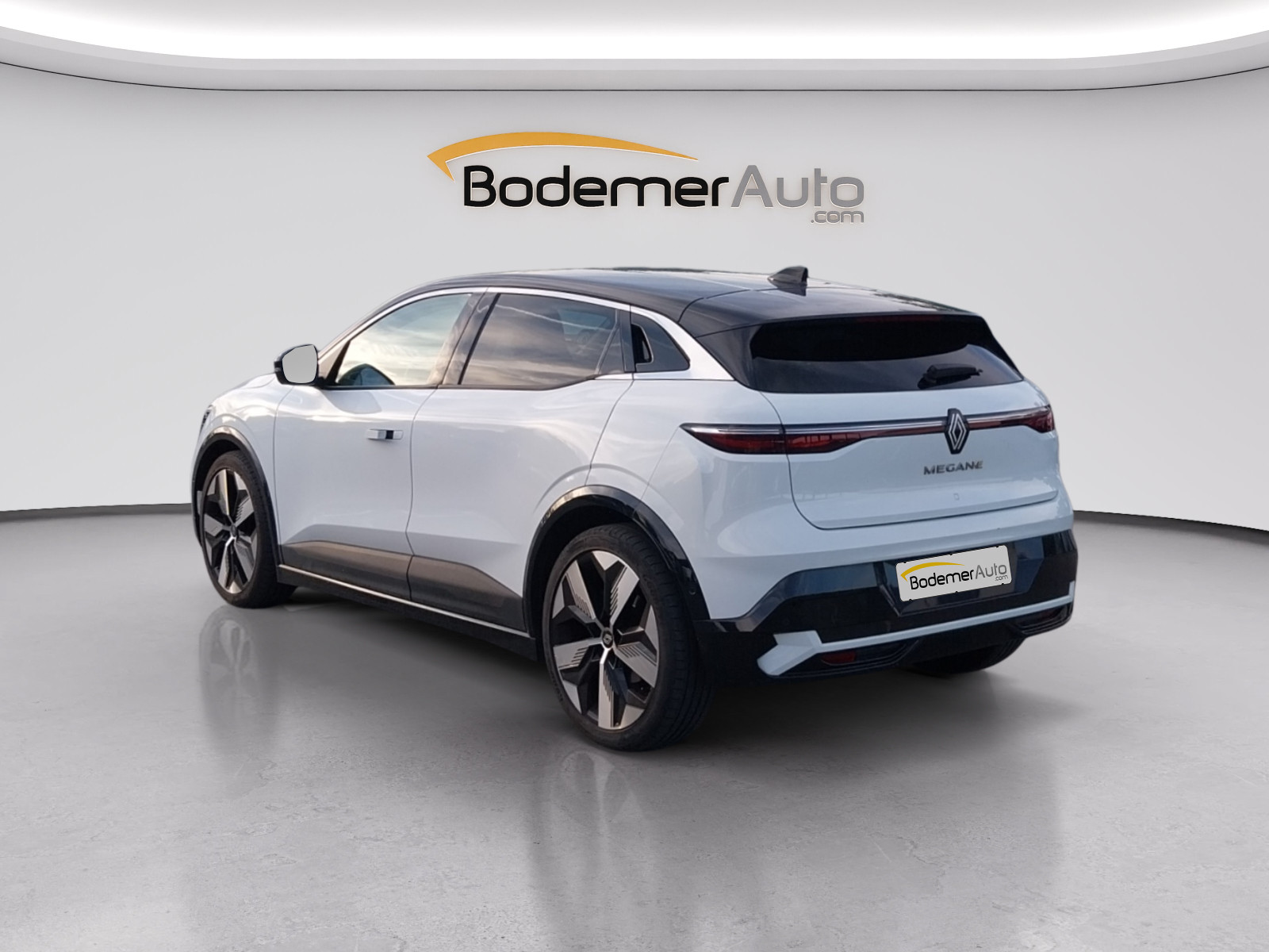 Vente en ligne Renault Megane E-Tech  EV60 220 ch super charge au prix de 23 690 €