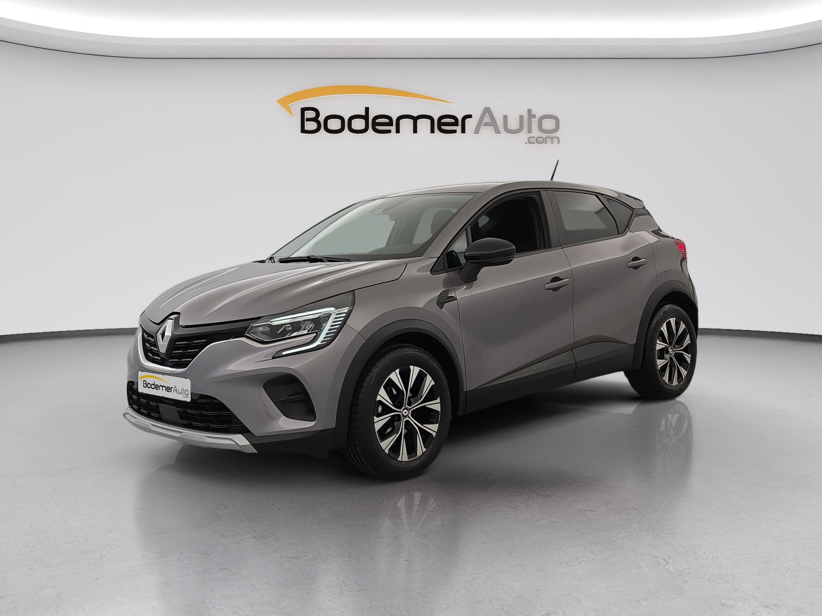 Renault Captur  TCe 90 occasion de 2024 en vente à Lorient