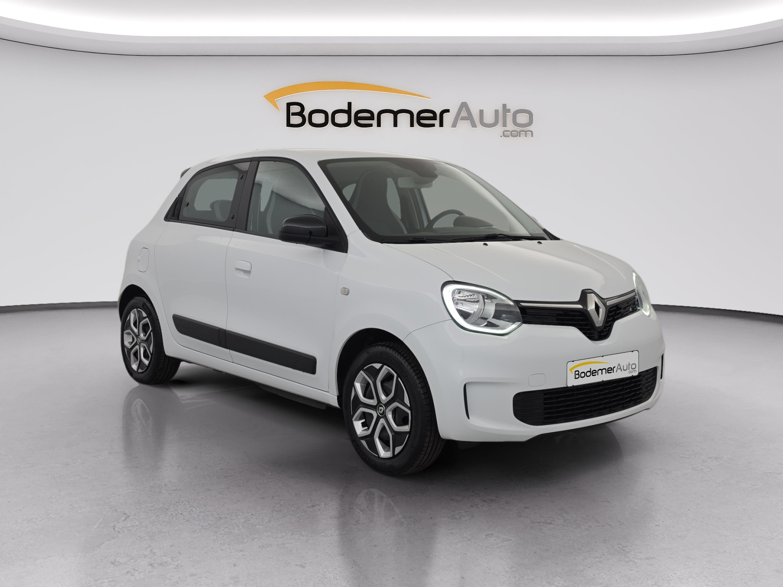 Vente en ligne Renault Twingo Electrique Twingo III E-Tech au prix de 13 890 €
