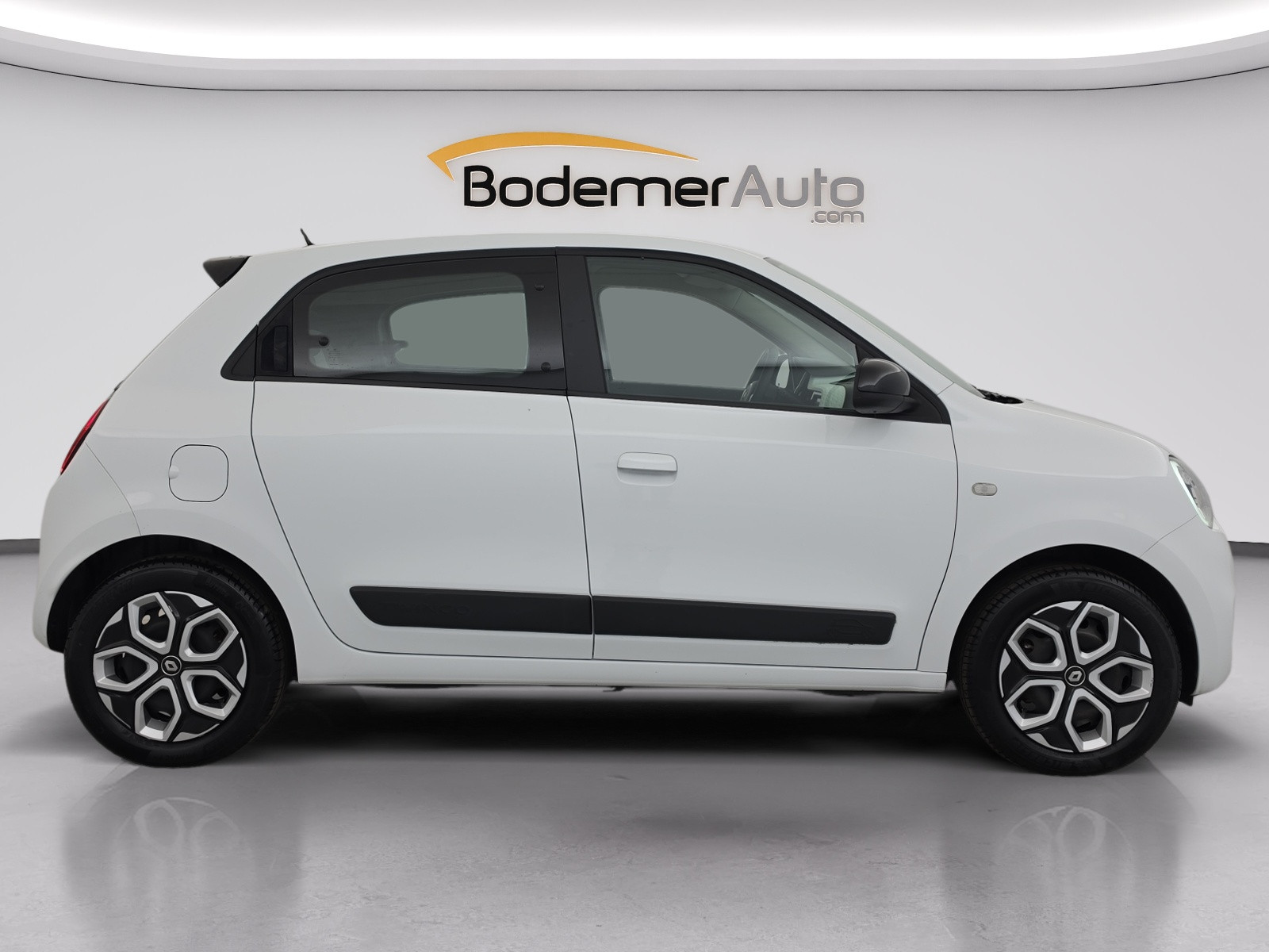 Vente en ligne Renault Twingo Electrique Twingo III E-Tech au prix de 13 890 €