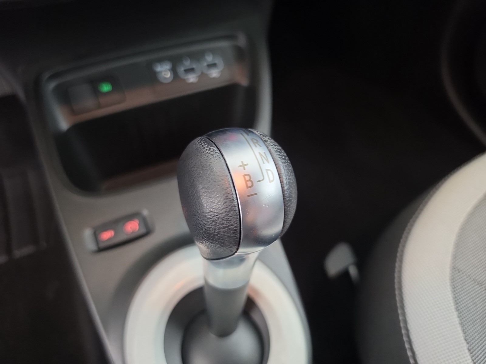 Vente en ligne Renault Twingo Electrique Twingo III E-Tech au prix de 13 890 €