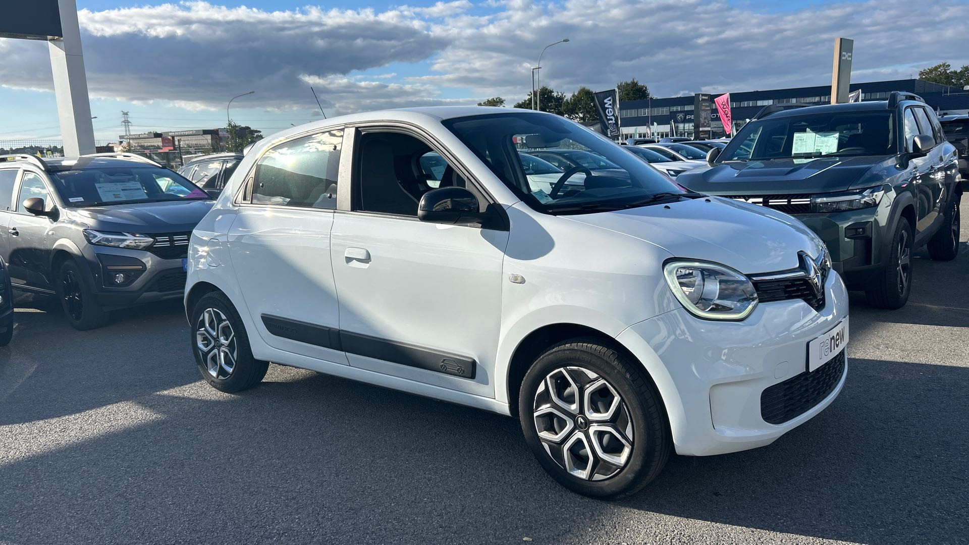 Vente en ligne Renault Twingo 3  SCe 65 au prix de 11 990 €