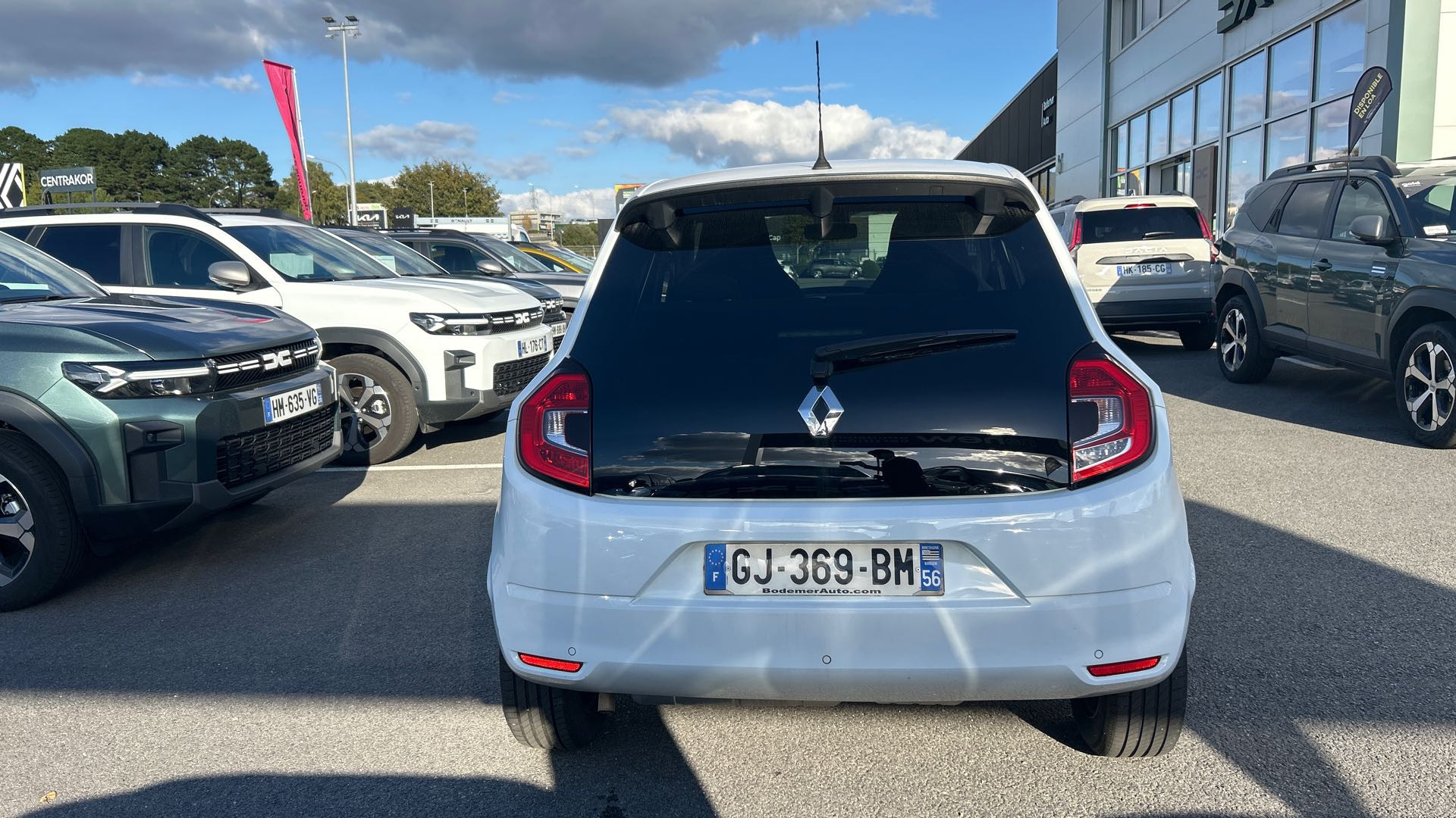 Vente en ligne Renault Twingo 3  SCe 65 au prix de 11 990 €