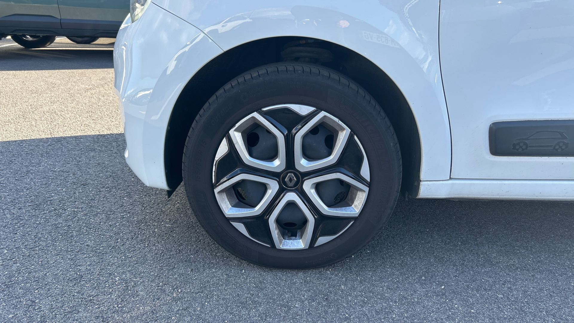 Vente en ligne Renault Twingo 3  SCe 65 au prix de 11 990 €