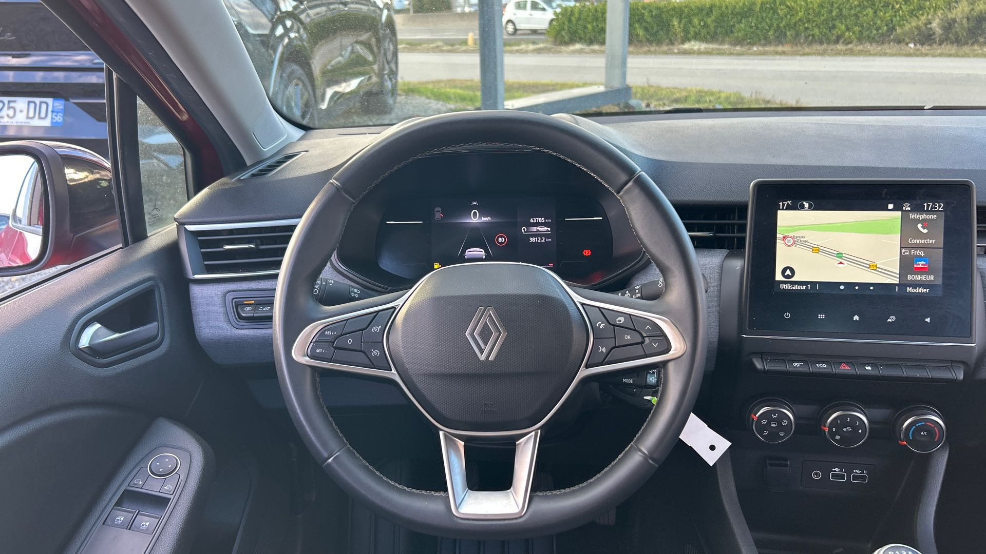 Vente en ligne Renault Clio 5 Clio Blue dCi 100 au prix de 14 990 €