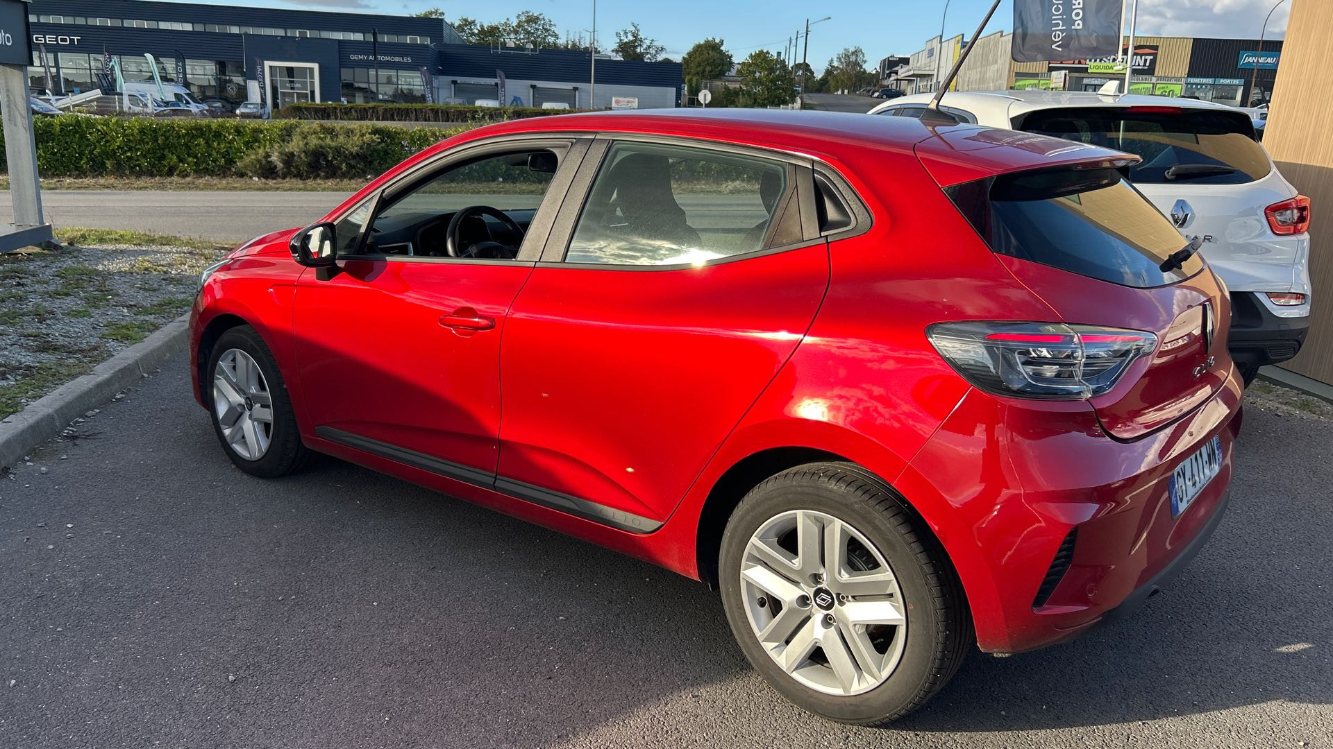 Vente en ligne Renault Clio 5 Clio Blue dCi 100 au prix de 14 990 €