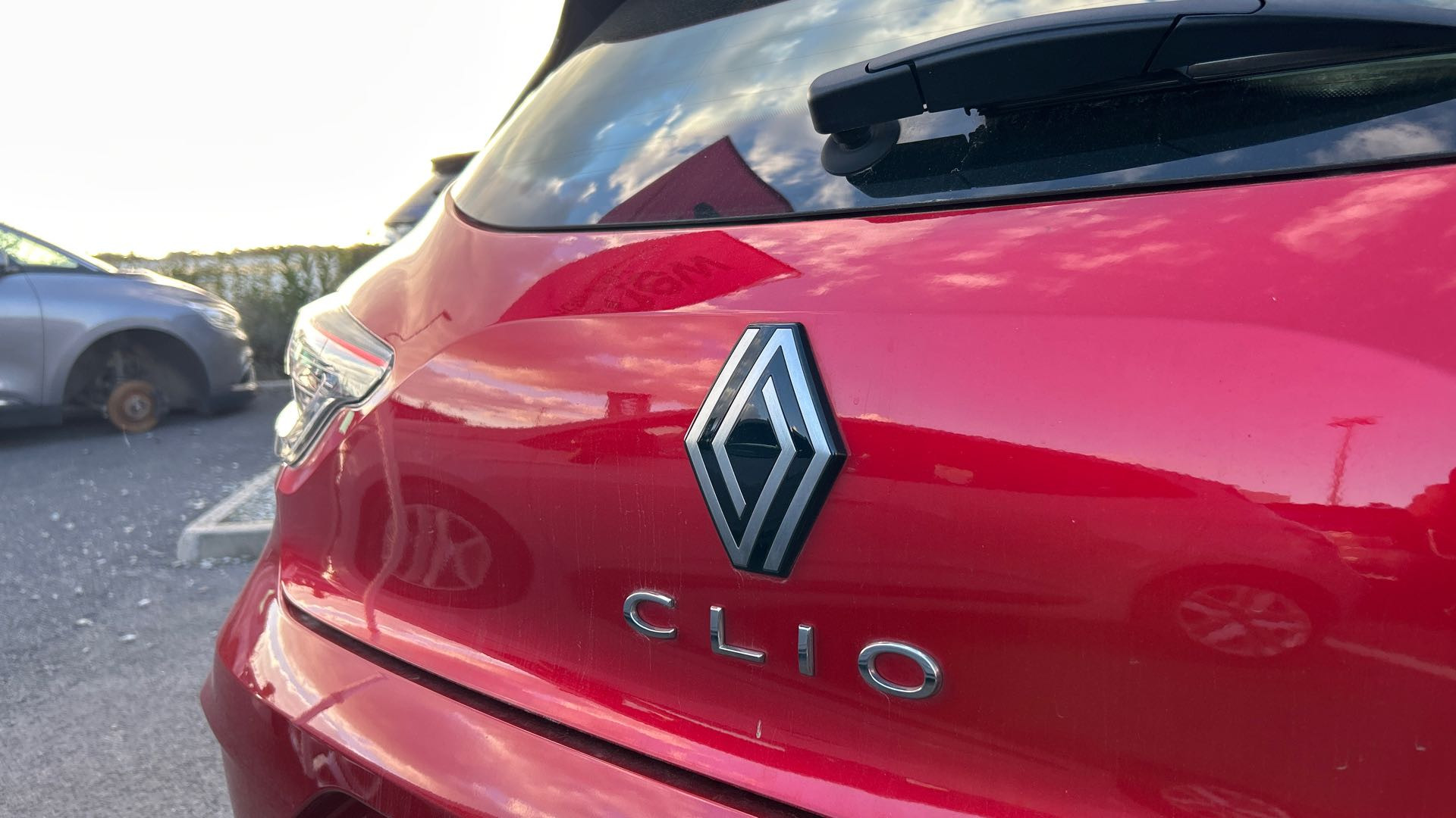 Vente en ligne Renault Clio 5 Clio Blue dCi 100 au prix de 14 990 €