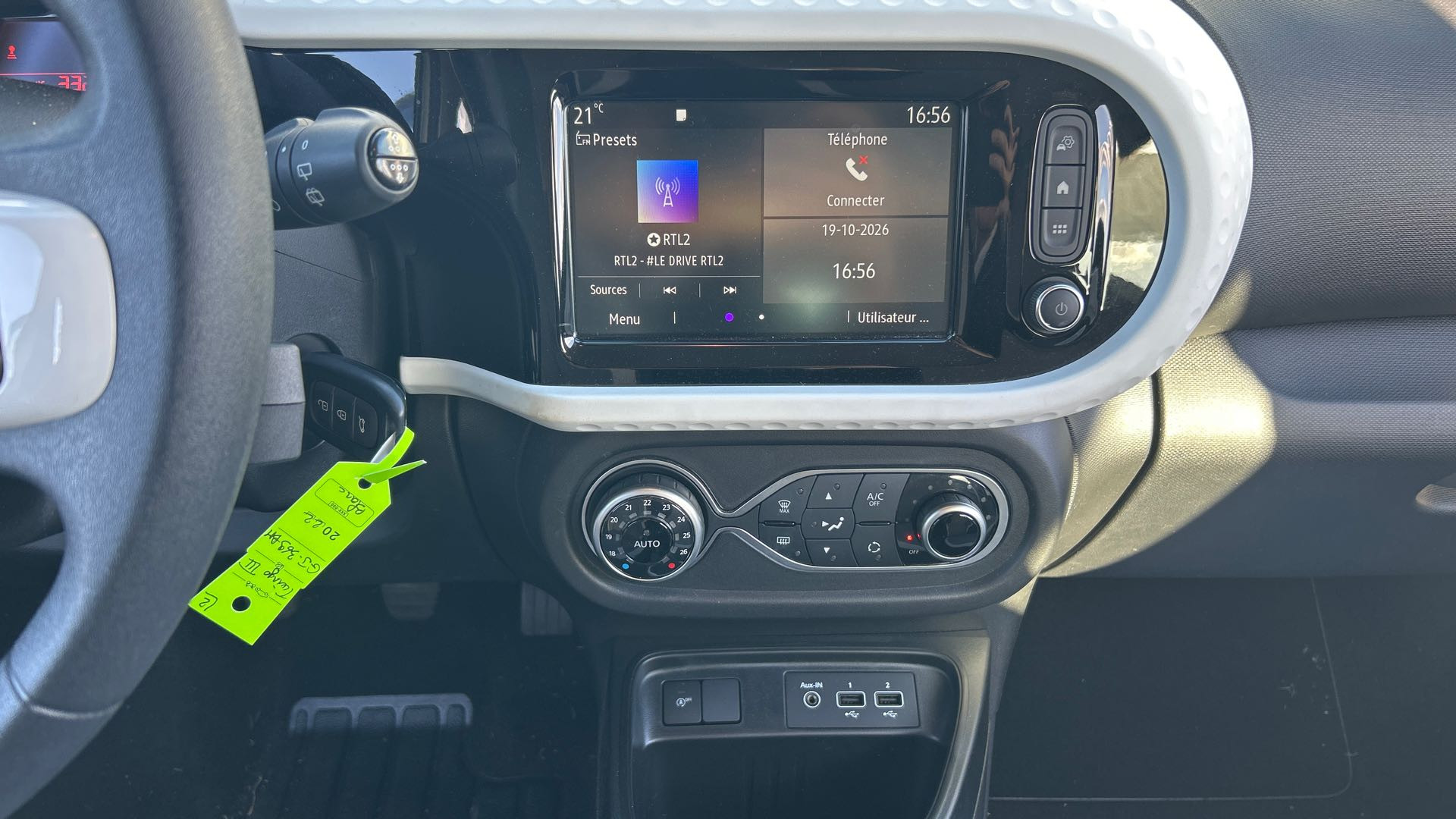 Vente en ligne Renault Twingo 3  SCe 65 au prix de 11 990 €