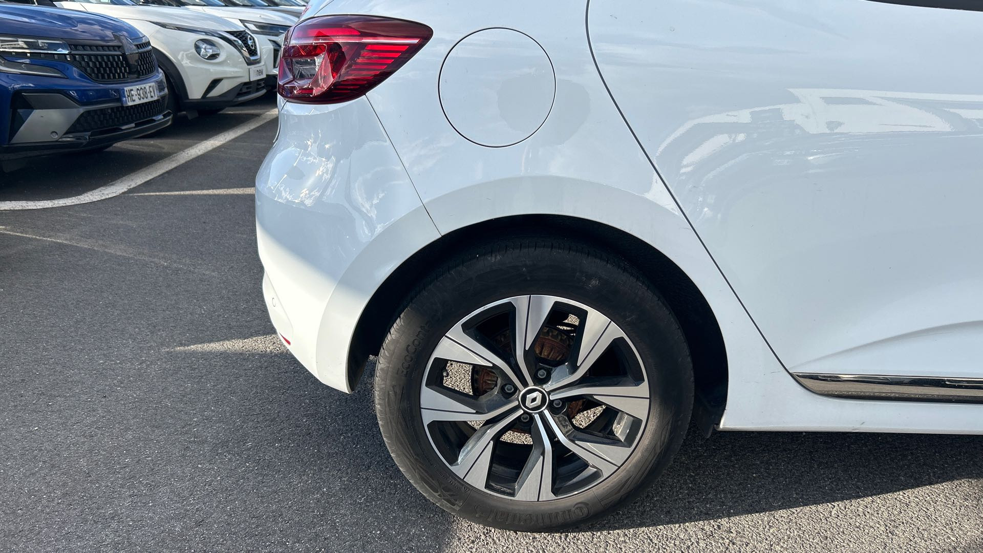 Vente en ligne Renault Clio 5 Clio SCe 65 au prix de 12 990 €