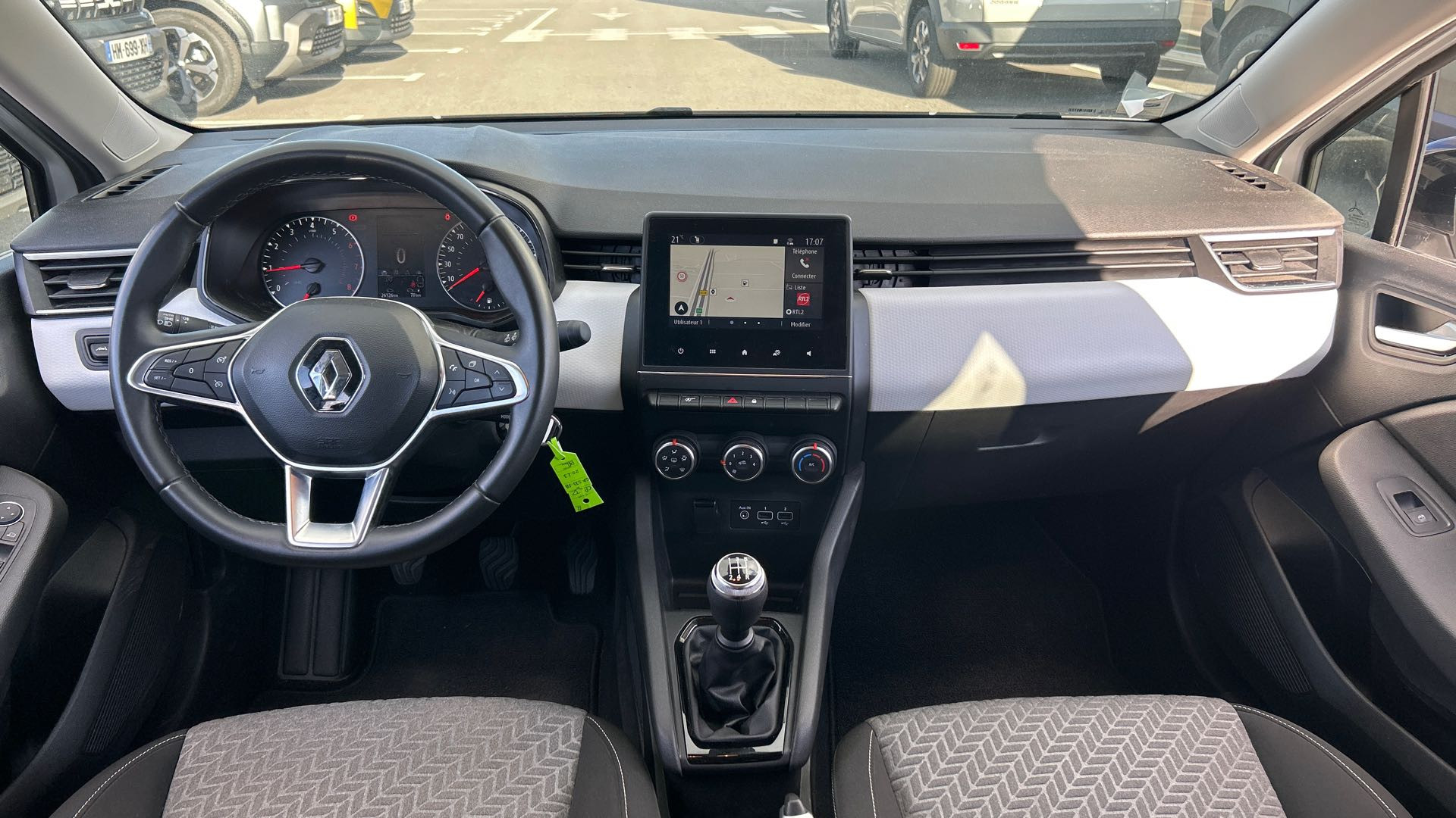 Vente en ligne Renault Clio 5 Clio SCe 65 au prix de 12 990 €