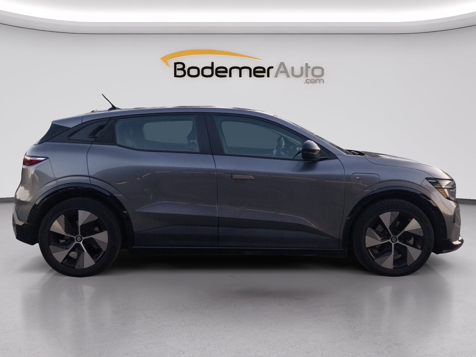 Vente en ligne Renault Megane E-Tech  EV60 220 ch super charge au prix de 23 490 €