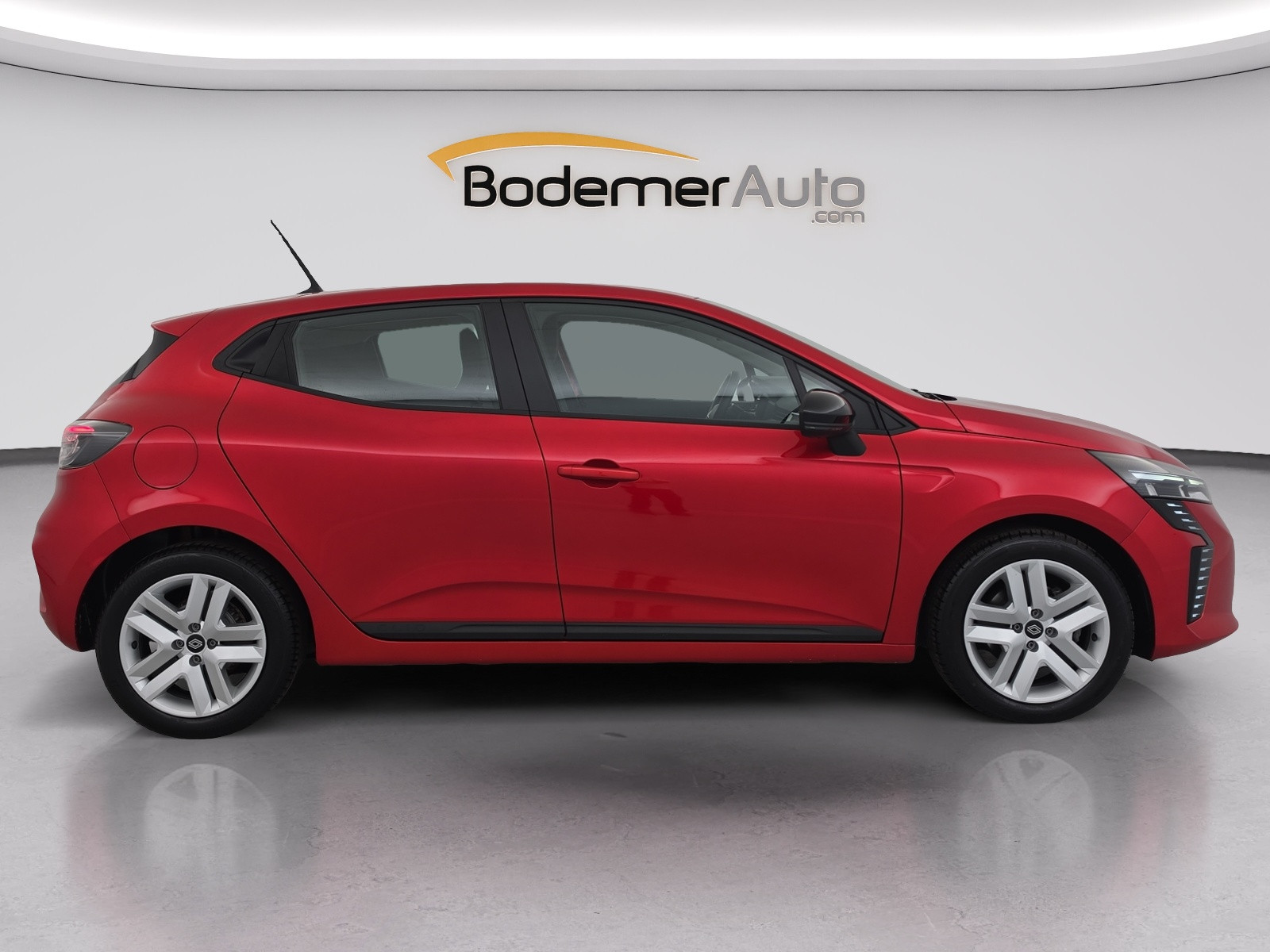 Vente en ligne Renault Clio 5 Clio Blue dCi 100 au prix de 15 290 €