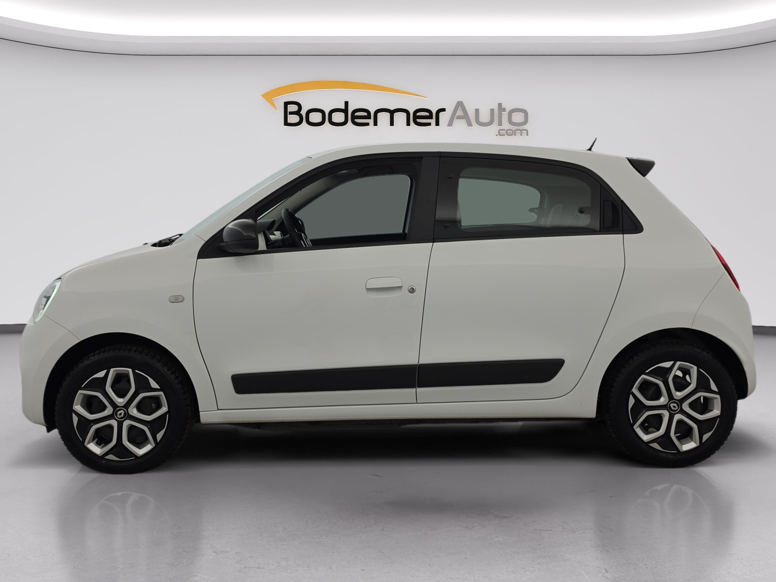 Vente en ligne Renault Twingo Electrique Twingo III E-Tech au prix de 12 990 €