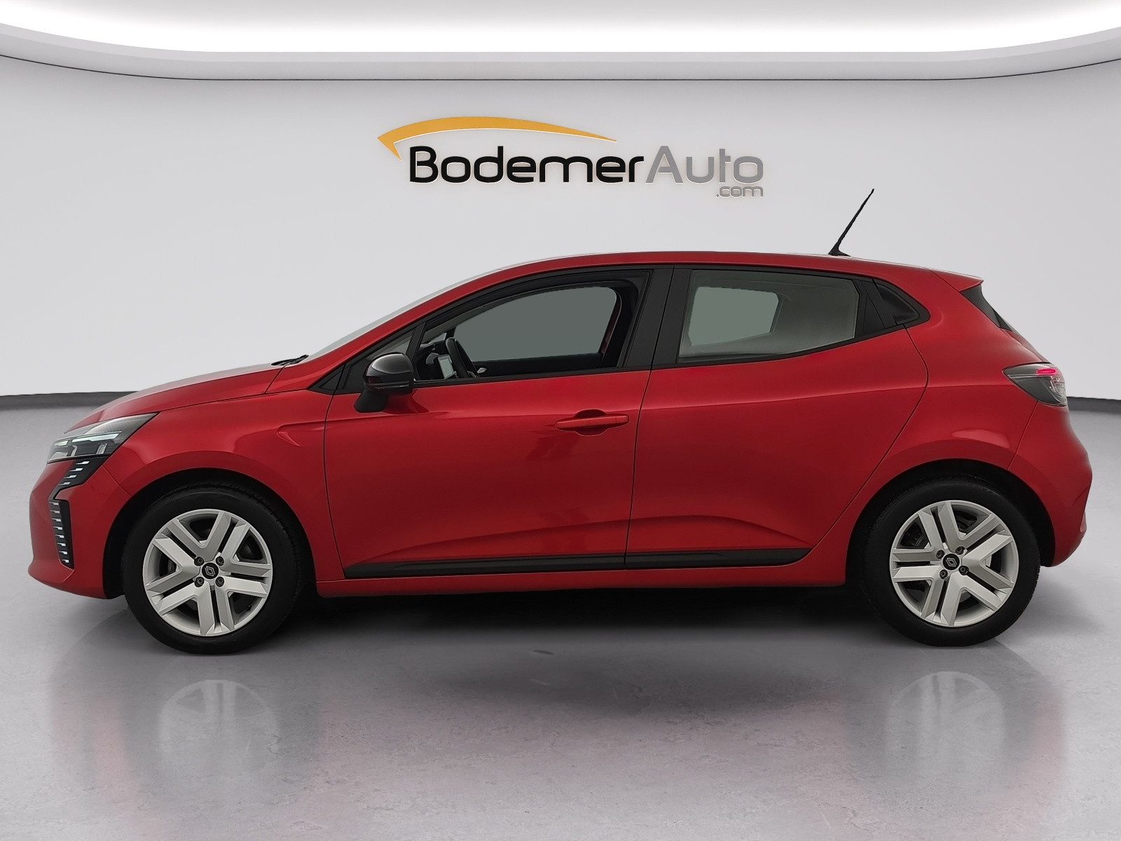 Vente en ligne Renault Clio 5 Clio Blue dCi 100 au prix de 15 290 €