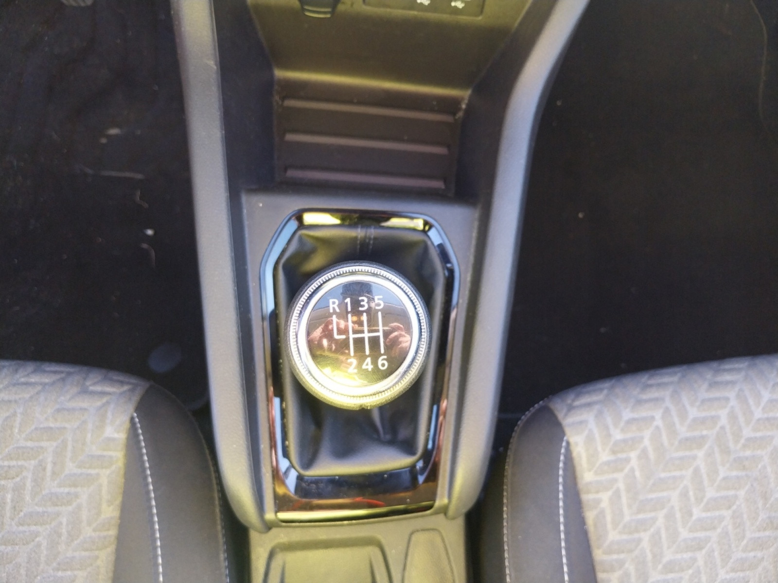 Vente en ligne Renault Clio 5 Clio TCe 100 GPL au prix de 14 890 €