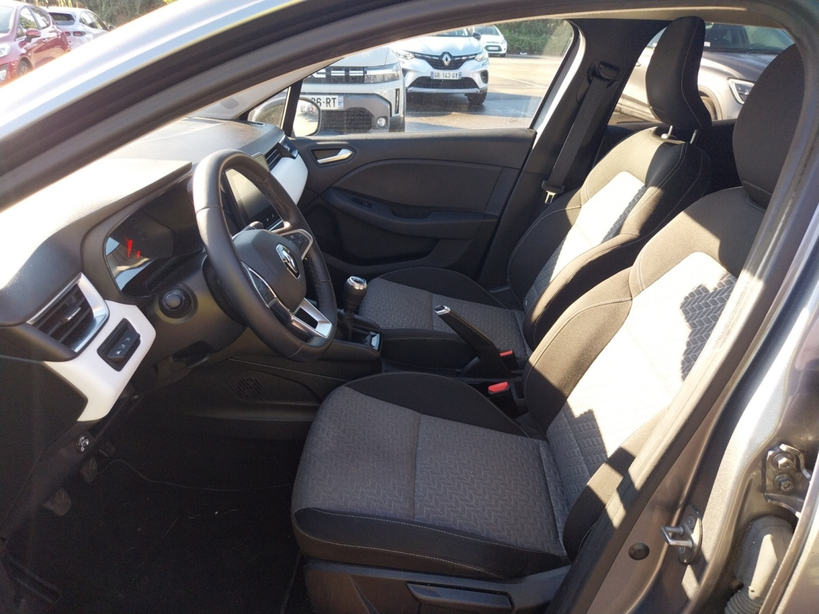 Vente en ligne Renault Clio 5 Clio TCe 100 GPL au prix de 14 890 €