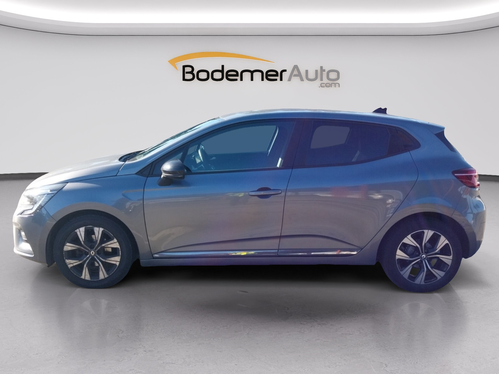 Vente en ligne Renault Clio 5 Clio TCe 100 GPL au prix de 14 890 €