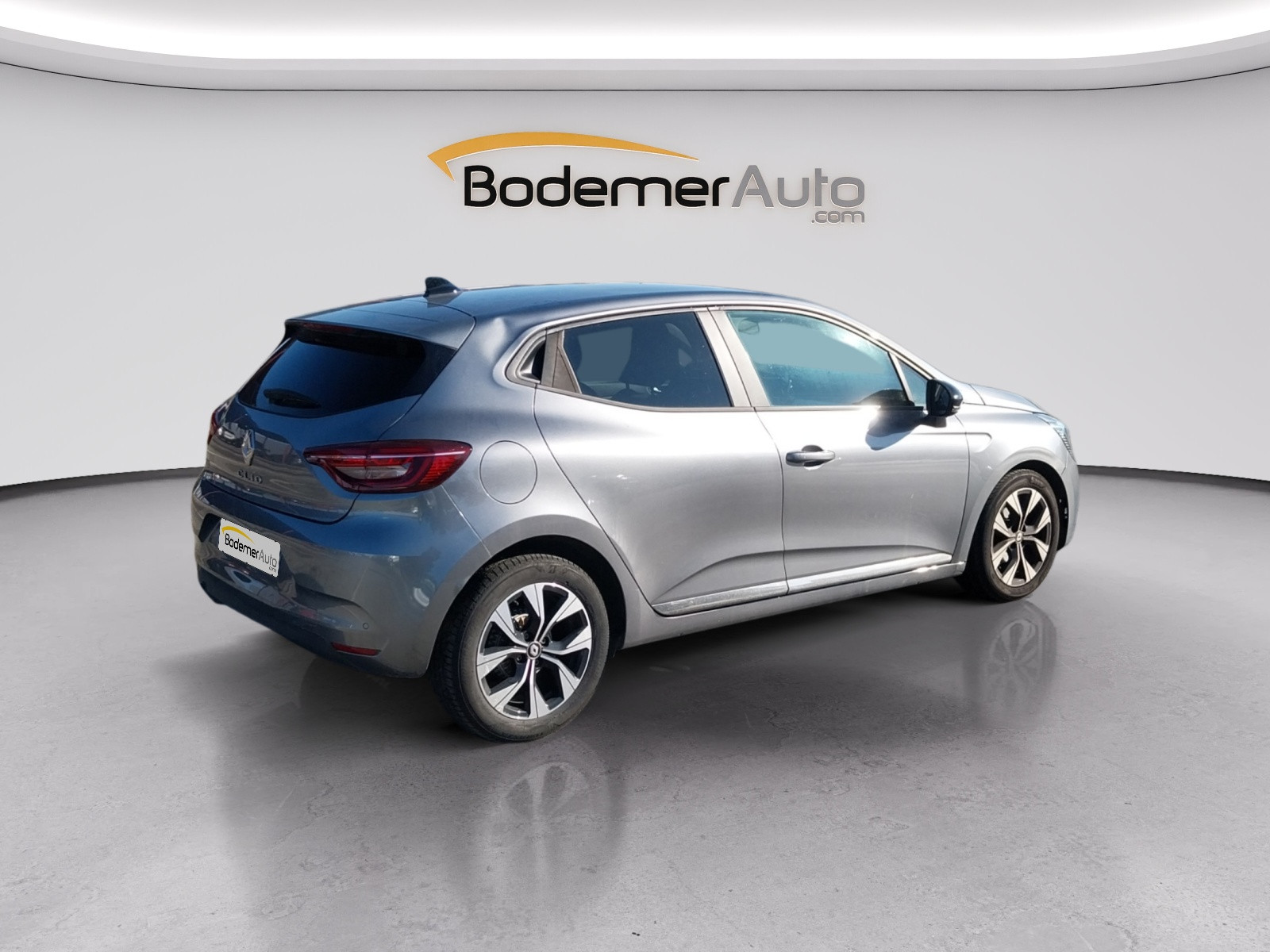 Vente en ligne Renault Clio 5 Clio TCe 100 GPL au prix de 14 890 €