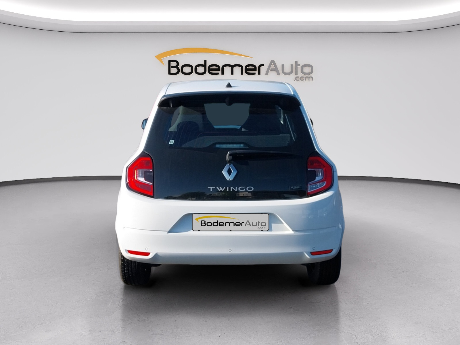 Vente en ligne Renault Twingo Electrique Twingo III E-Tech au prix de 12 990 €