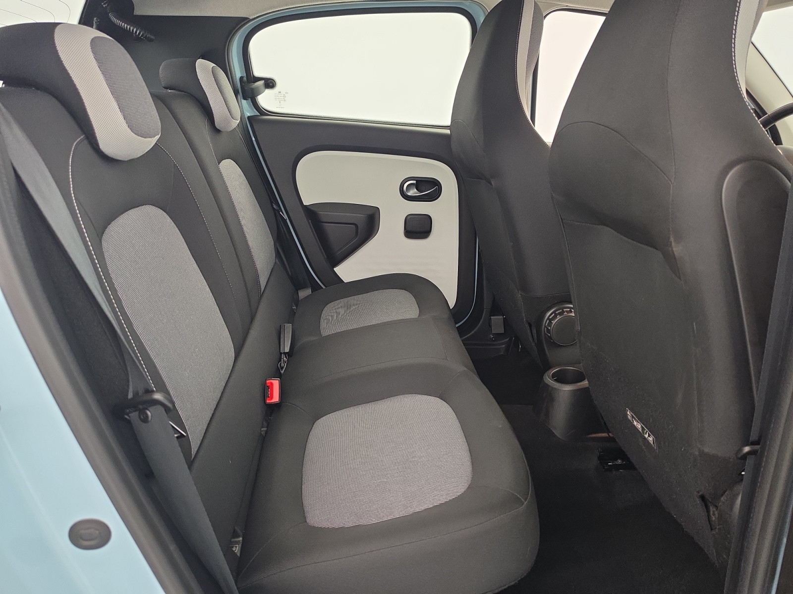 Vente en ligne Renault Twingo 3  SCe 65 au prix de 12 990 €