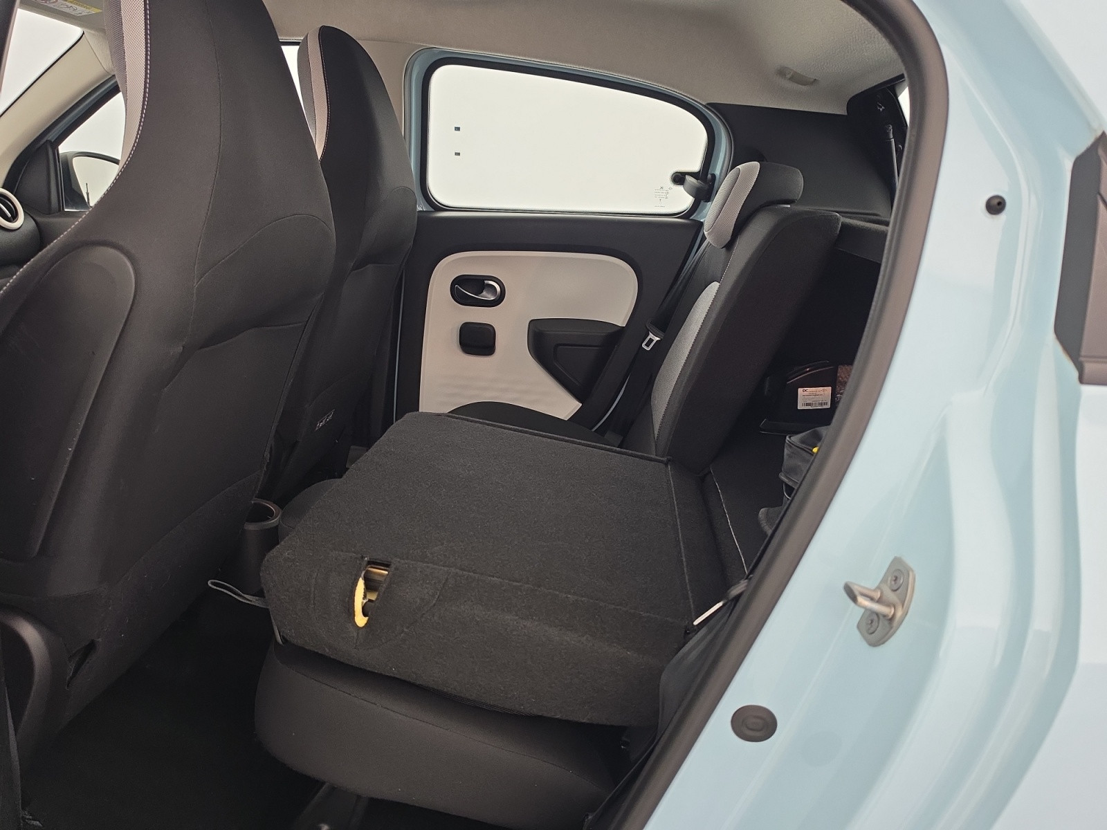 Vente en ligne Renault Twingo 3  SCe 65 au prix de 12 990 €
