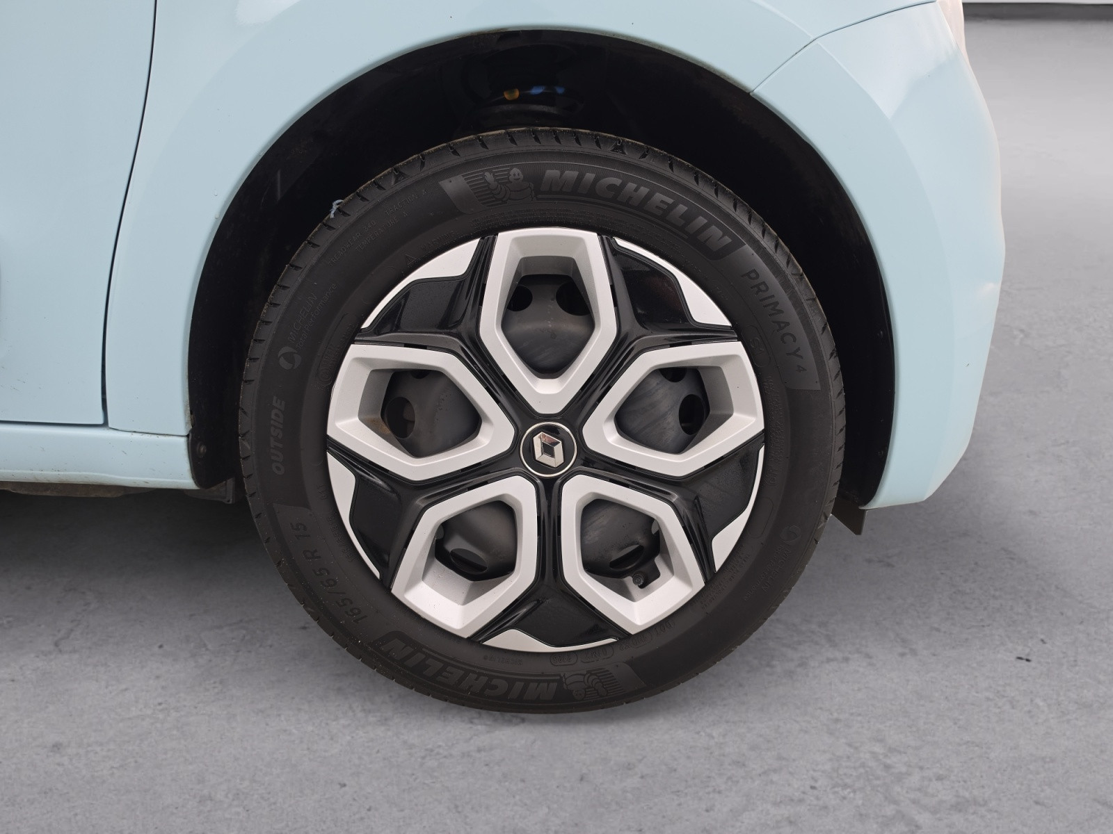 Vente en ligne Renault Twingo 3  SCe 65 au prix de 12 990 €