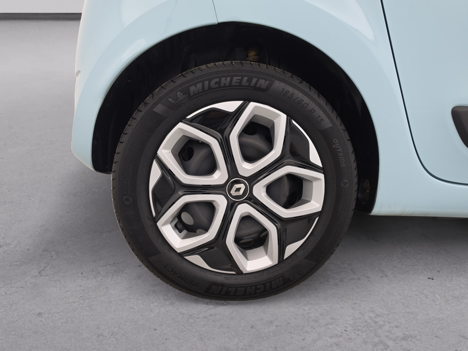 Vente en ligne Renault Twingo 3  SCe 65 au prix de 12 990 €