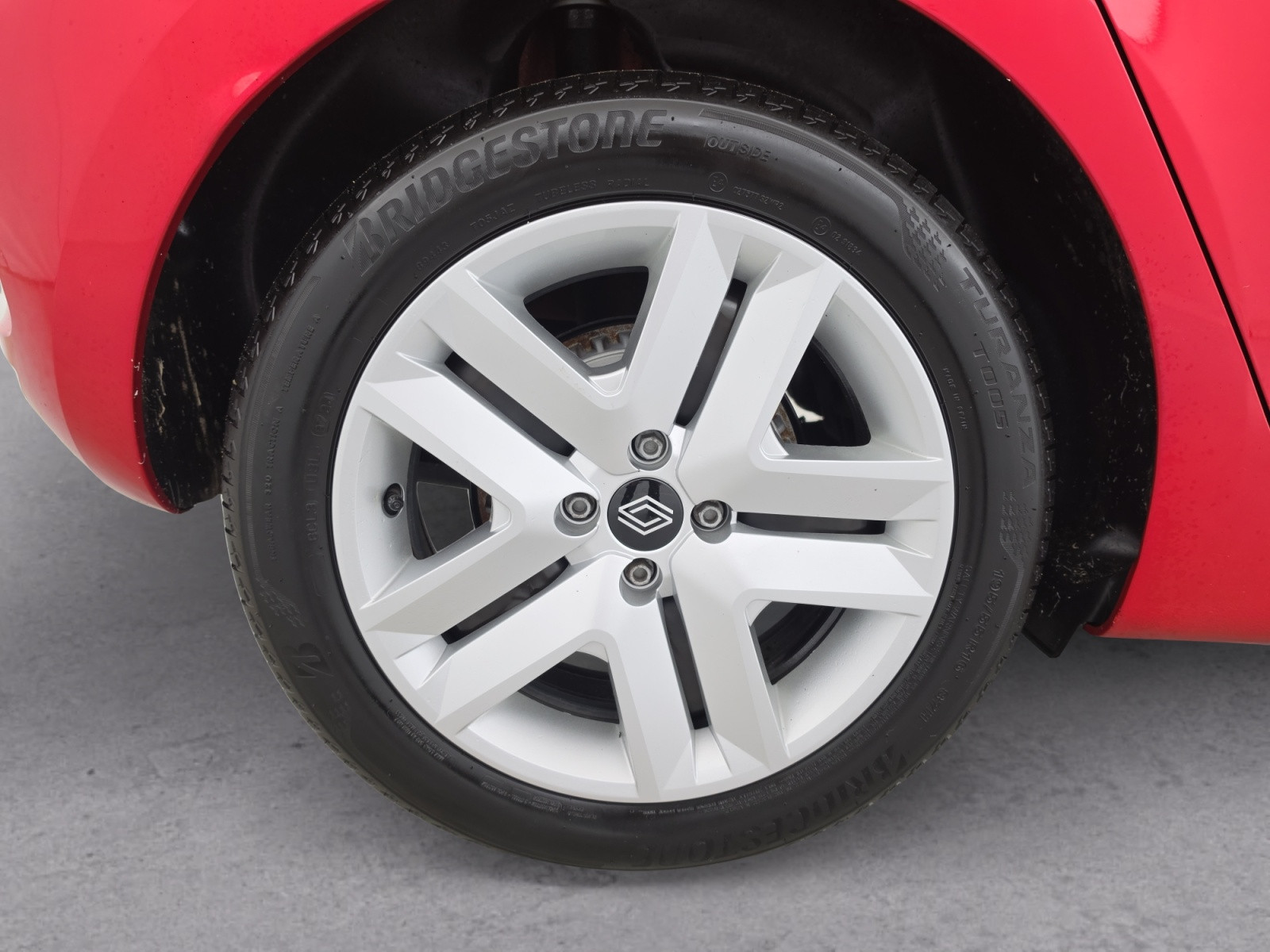 Vente en ligne Renault Clio 5 Clio Blue dCi 100 au prix de 15 290 €