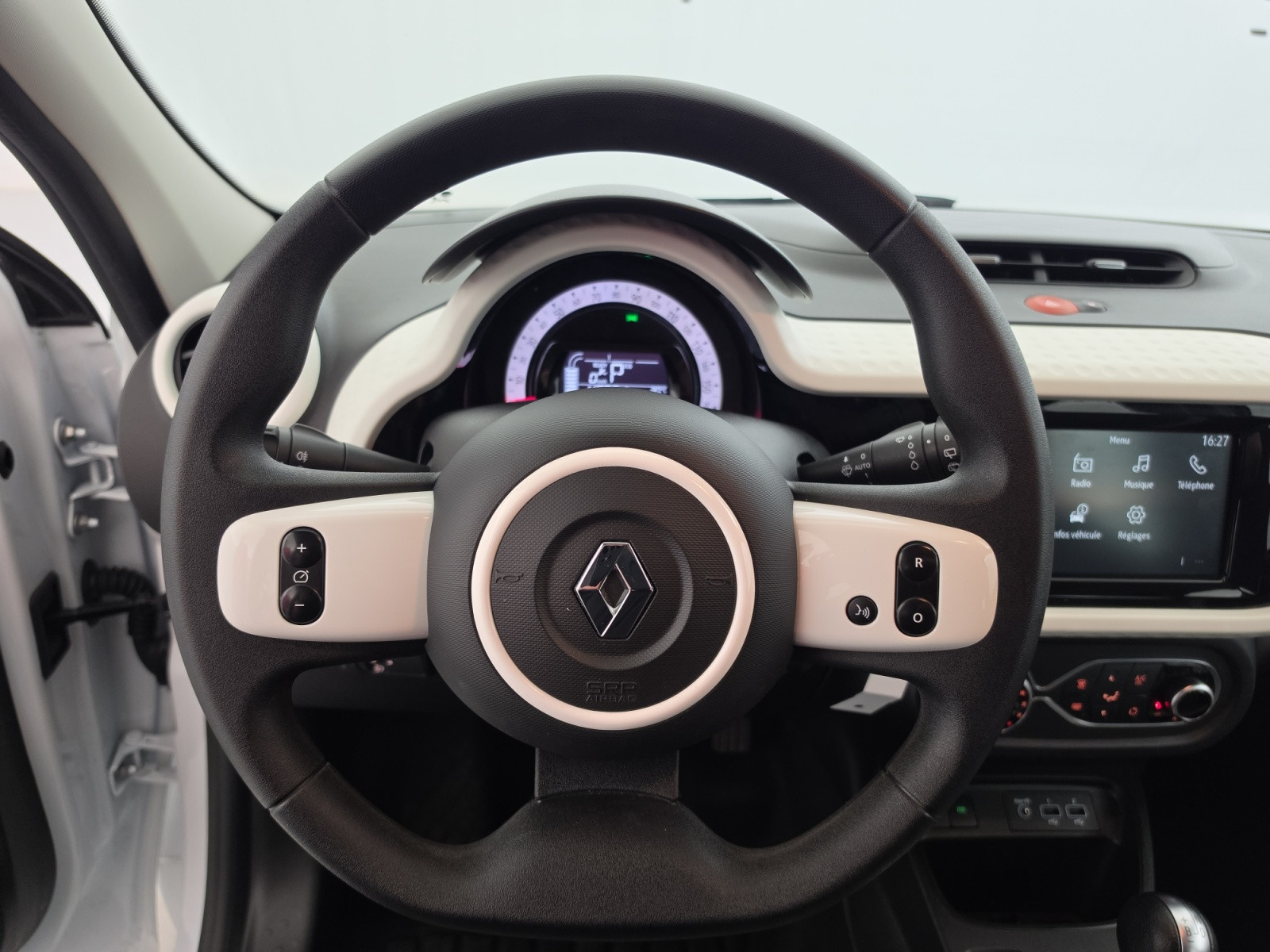 Vente en ligne Renault Twingo Electrique Twingo III E-Tech au prix de 12 990 €