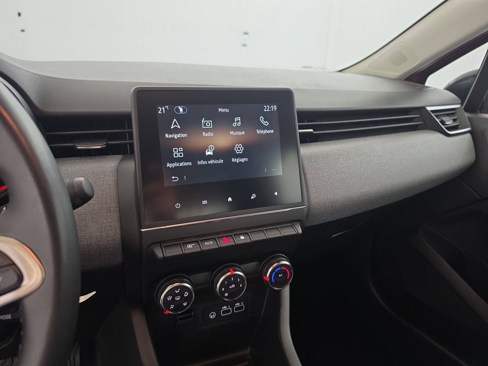Vente en ligne Renault Clio 5 Clio Blue dCi 100 au prix de 15 290 €