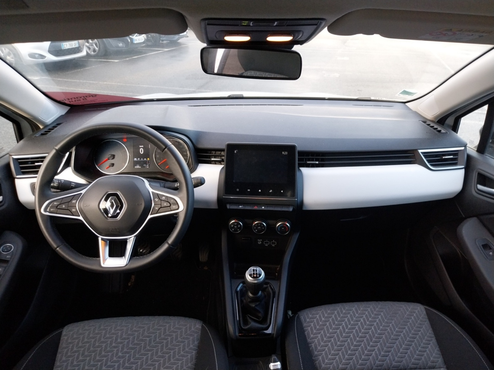 Vente en ligne Renault Clio 5 Clio SCe 65 au prix de 12 990 €