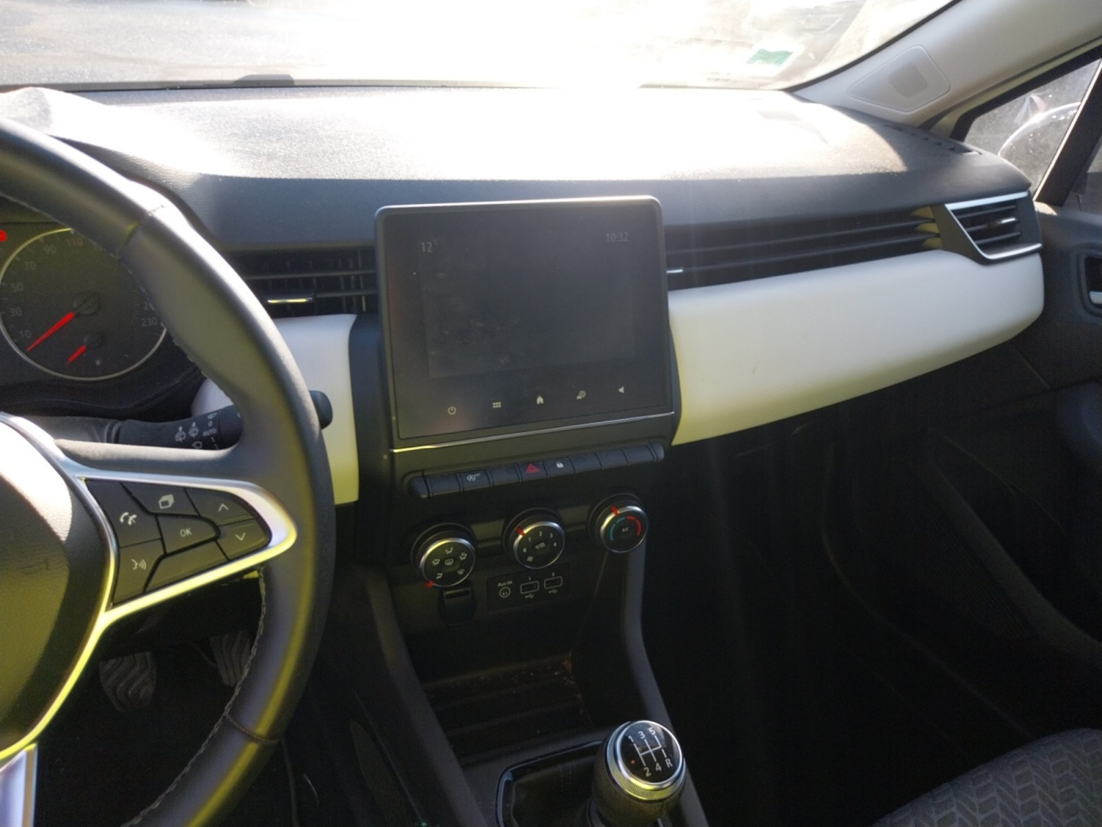 Vente en ligne Renault Clio 5 Clio SCe 65 au prix de 13 490 €