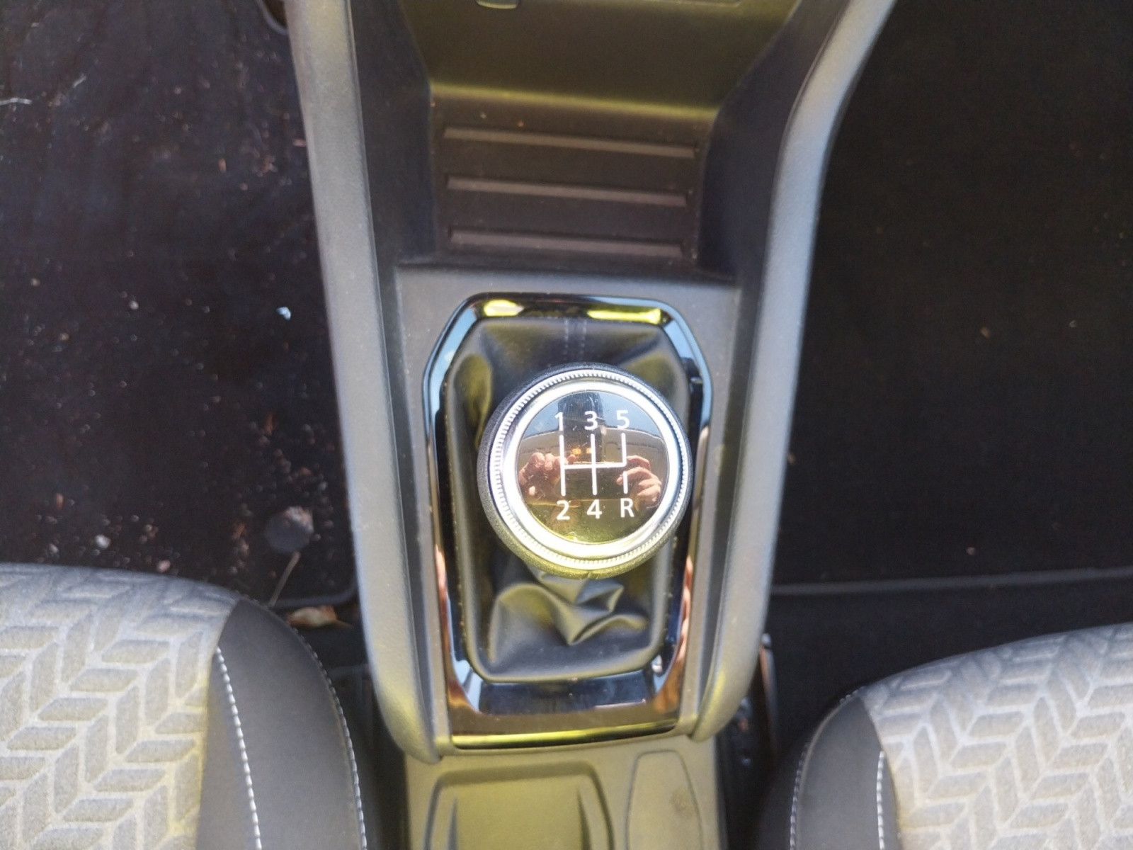 Vente en ligne Renault Clio 5 Clio SCe 65 au prix de 12 990 €