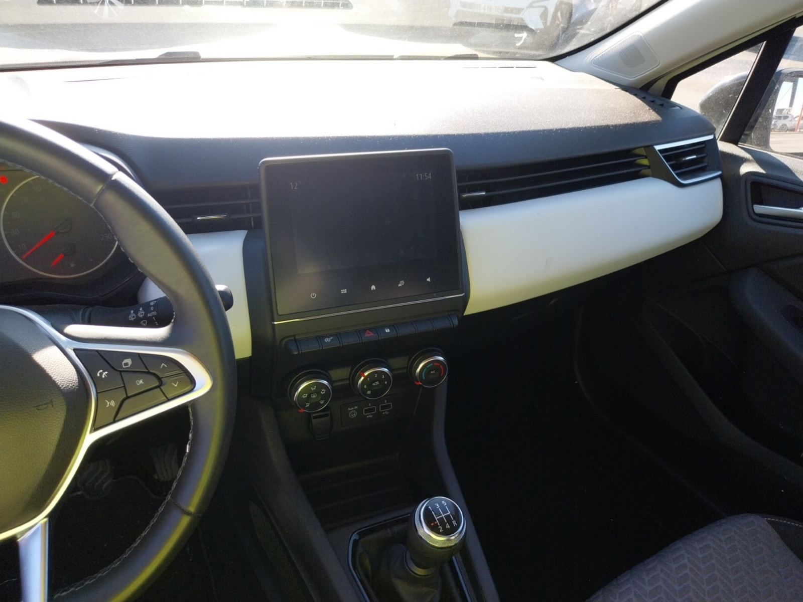 Vente en ligne Renault Clio 5 Clio SCe 65 au prix de 12 990 €
