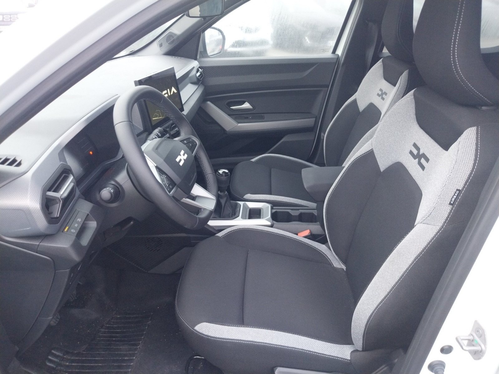 Vente en ligne Dacia Duster  Mild Hybrid 140 au prix de 25 490 €