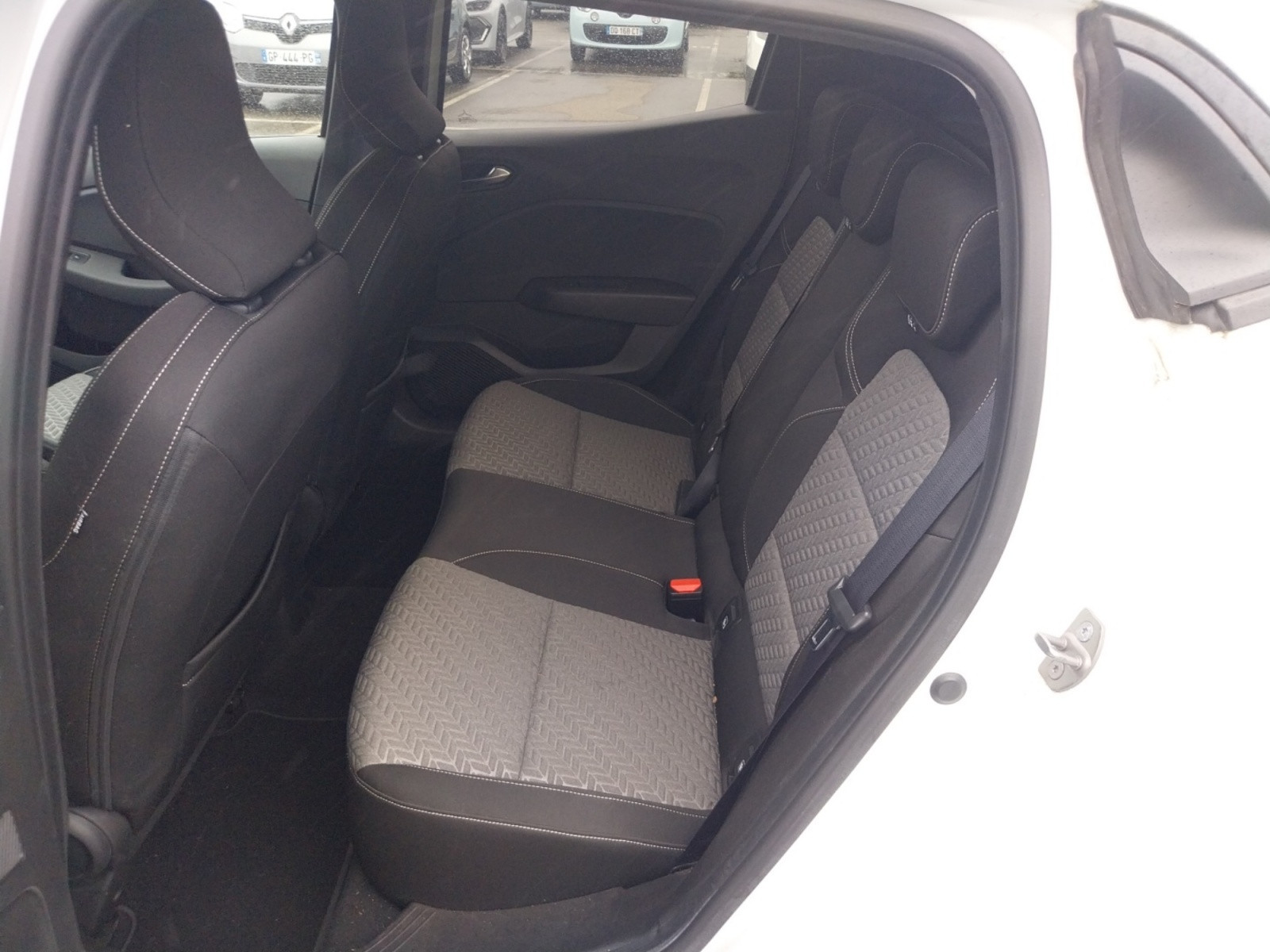 Vente en ligne Renault Clio 5 Clio SCe 65 au prix de 12 890 €