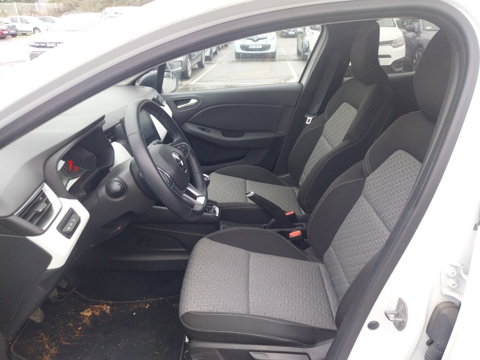 Vente en ligne Renault Clio 5 Clio SCe 65 au prix de 12 890 €